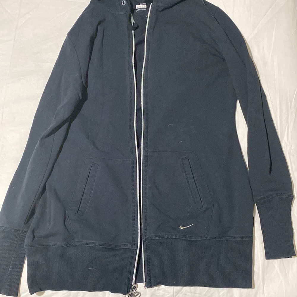 Women NIKE black long sleeve hoodie